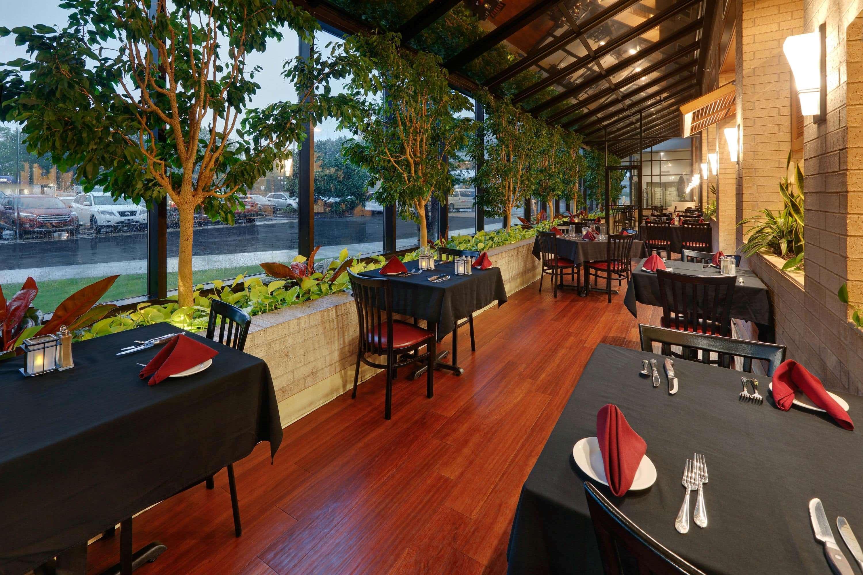 Wyndham Riverfront Hotel Литъл Рок Екстериор снимка